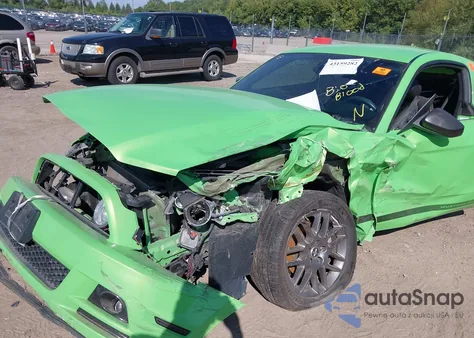 2014 Ford Mustang V6 Premium z USA, uszkodzony, nr VIN 1ZVBP8AM8E5225083